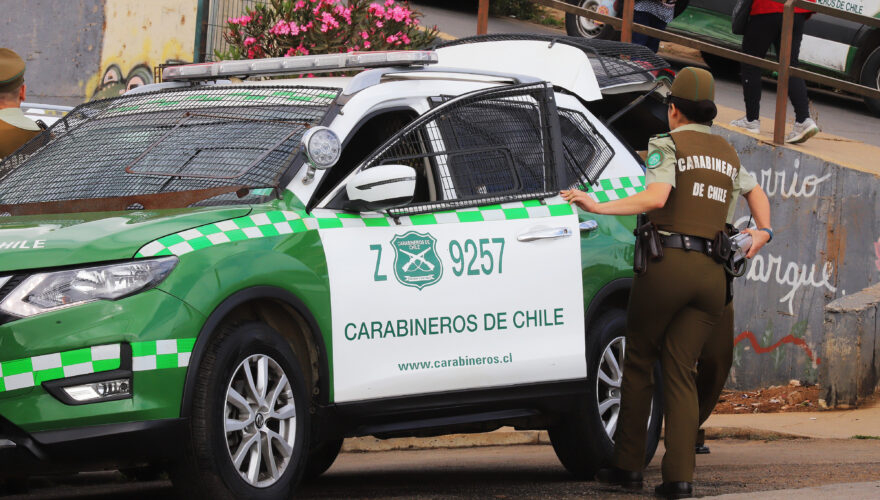 Acusan Montaje Del Gobierno En Entrega De Carros A Carabineros