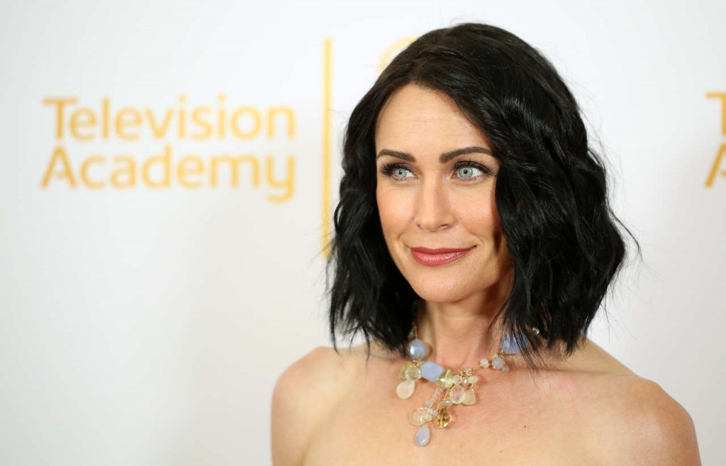 Rena-Sofer-Daytime-Emmy-2014-Nominee-Reception-02-1024x657