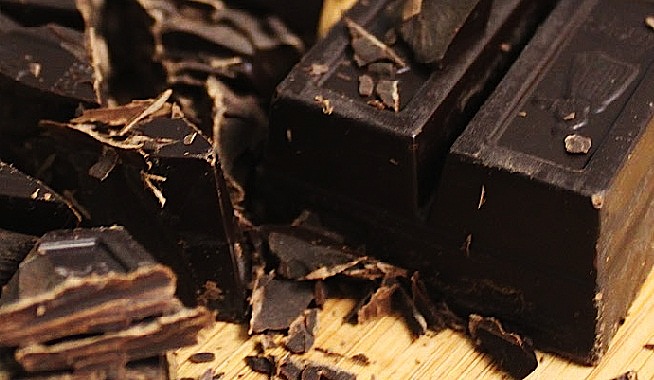 Beneficios-de-comer-chocolate-negro-durante-el-embarazo
