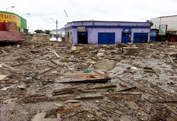 CHAÑARAL: Aluvión en Chañaral por crecida del rio Salado