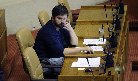 Camara de Diputados Discute Proyecto de ley que fortalece el carácter público y democrático de los partidos Políticos