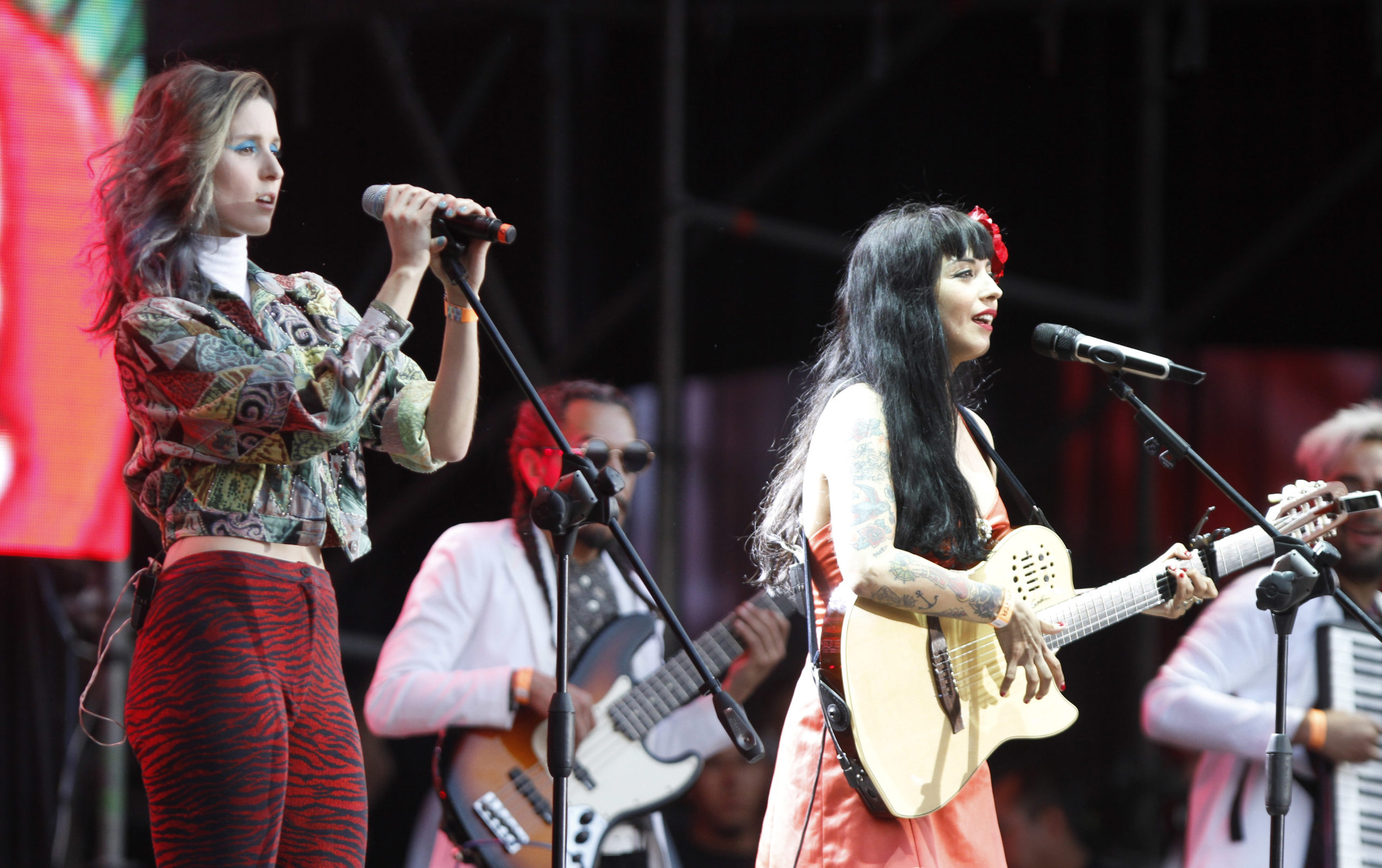 Mon Laferte y Francisca Valenzuela