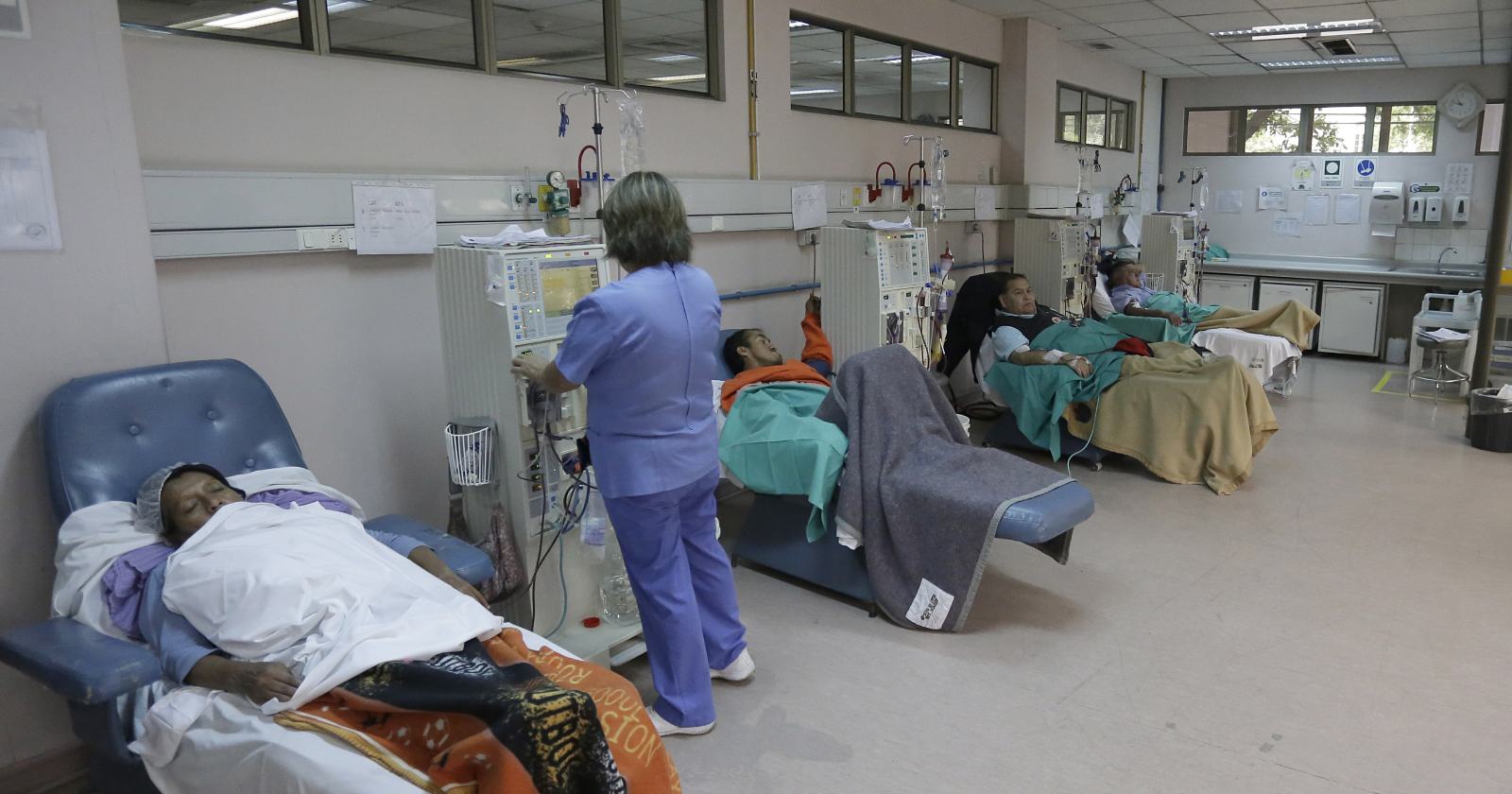 pacientes dializados residencias sanitarias