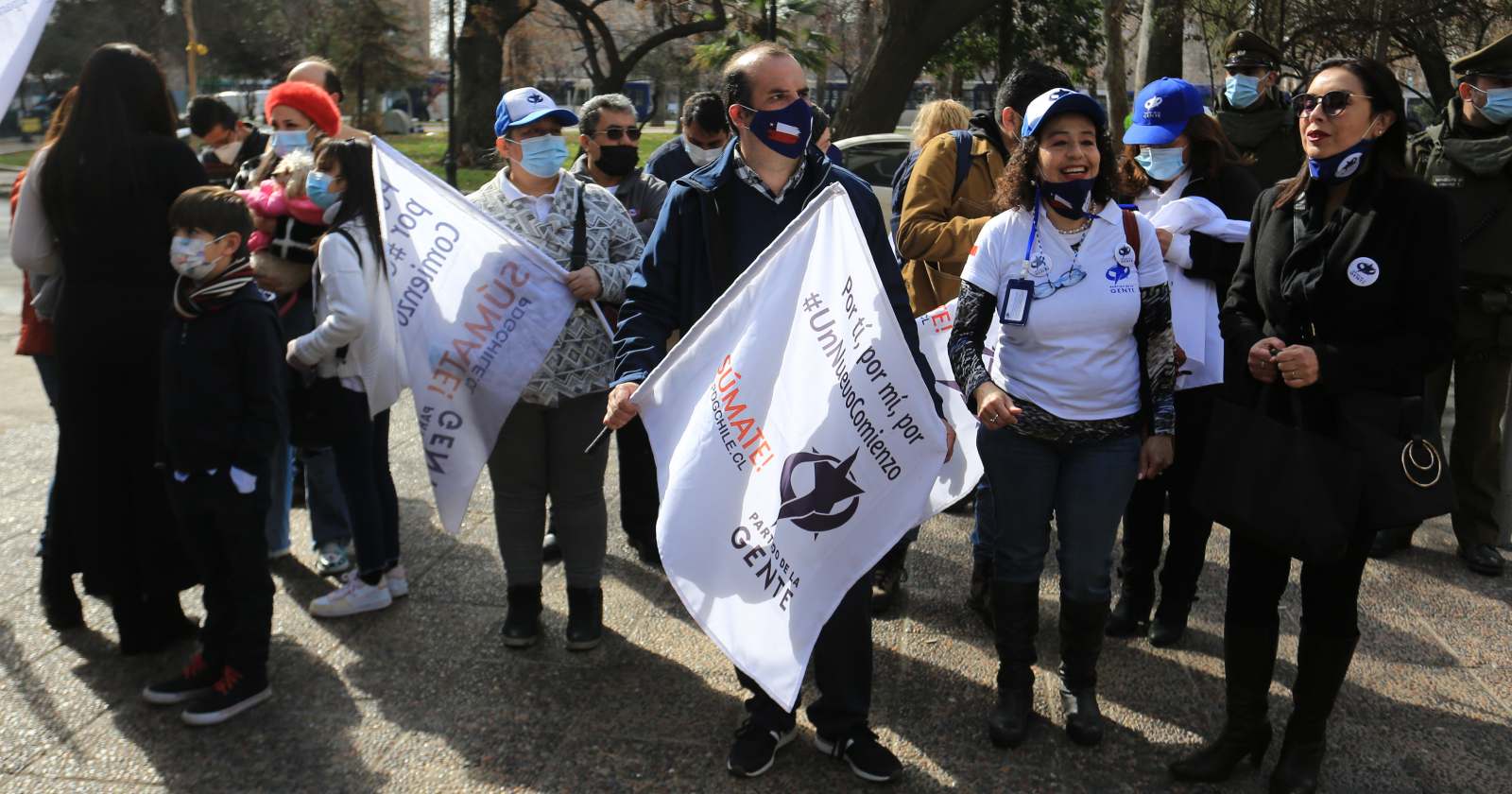 Partido de la Gente militantes