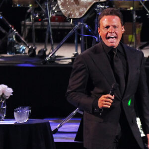 Luis Miguel vendió la entradas de sus nueve conciertos