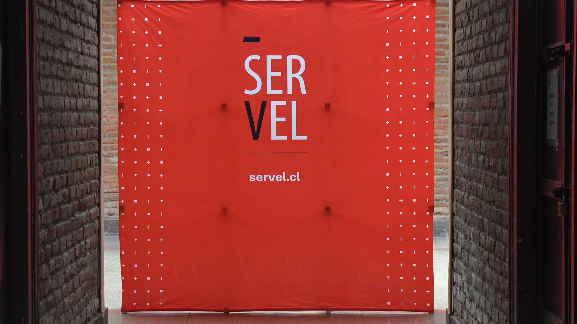 Ofertas de trabajo en el Servel: revisa las vacantes disponibles con sueldos de casi $2 millones