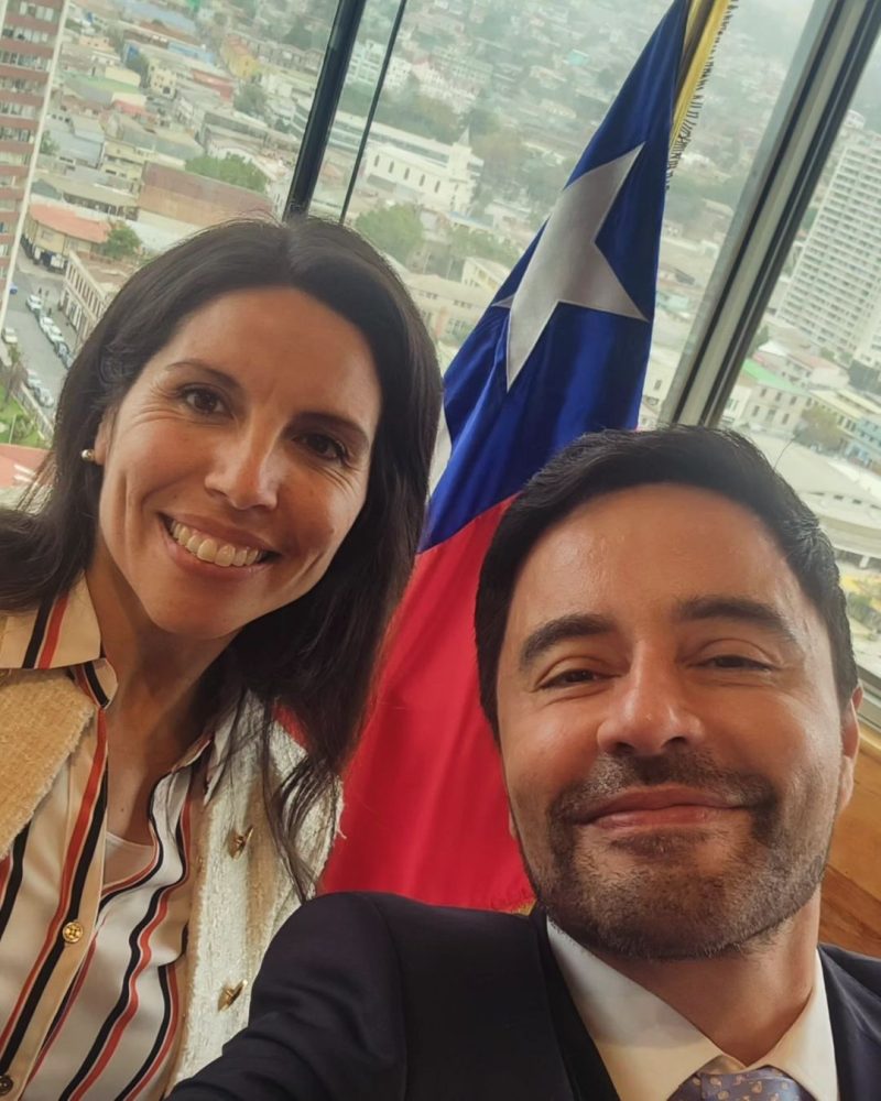 Rodolfo Carter y senadora Gatica