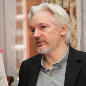 Julian Assange acuerdo libertad