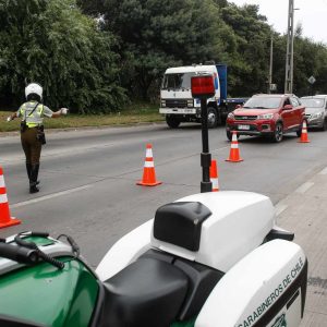 restricción vehicular miércoles 14 de agosto