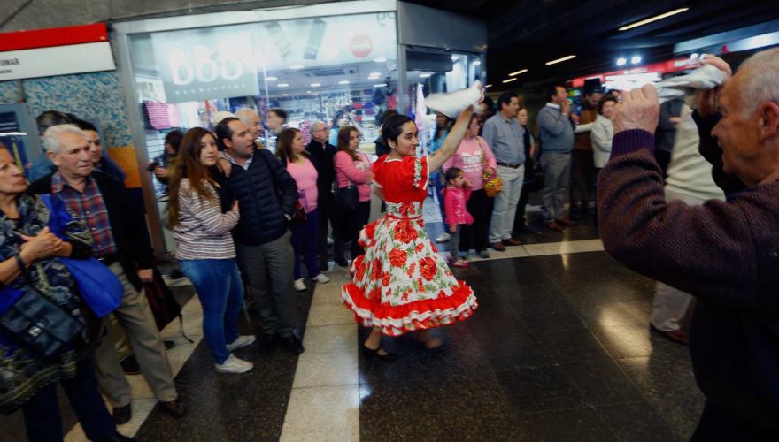 Metro Fiestas Patrias