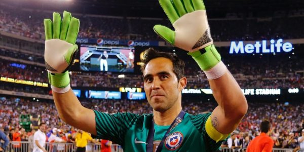 Claudio Bravo vuelve del retiro