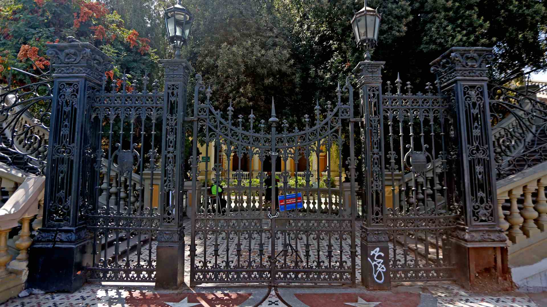 La utopía segregada: a 150 años del cerro-jardín Santa Lucía