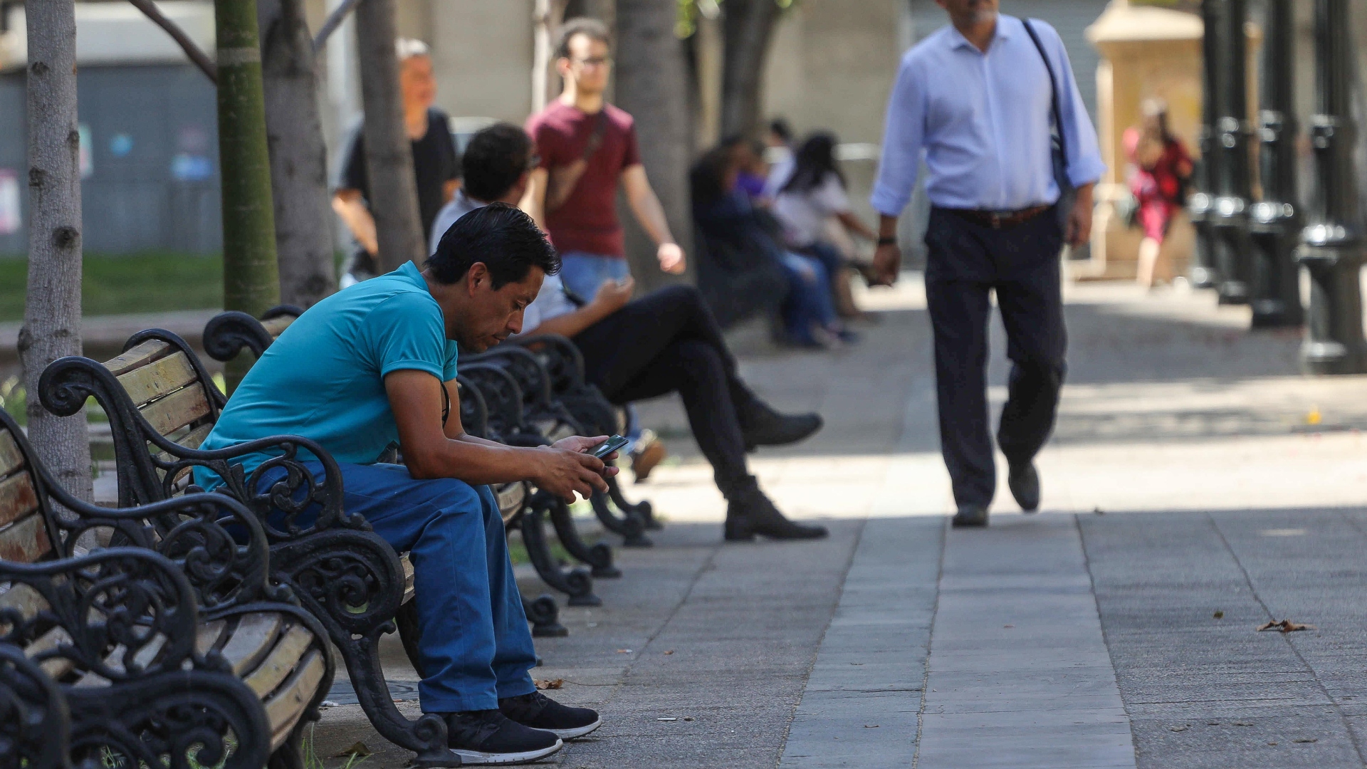 INE: las razones que explican el leve descenso del desempleo en Chile durante el trimestre junio-agosto 2024