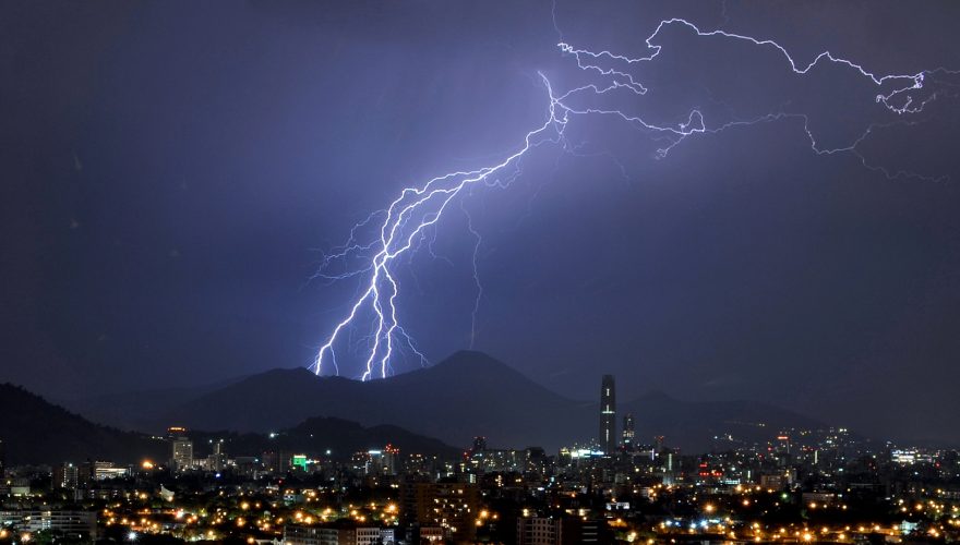 tormenta eléctrica santiago región metropolitana