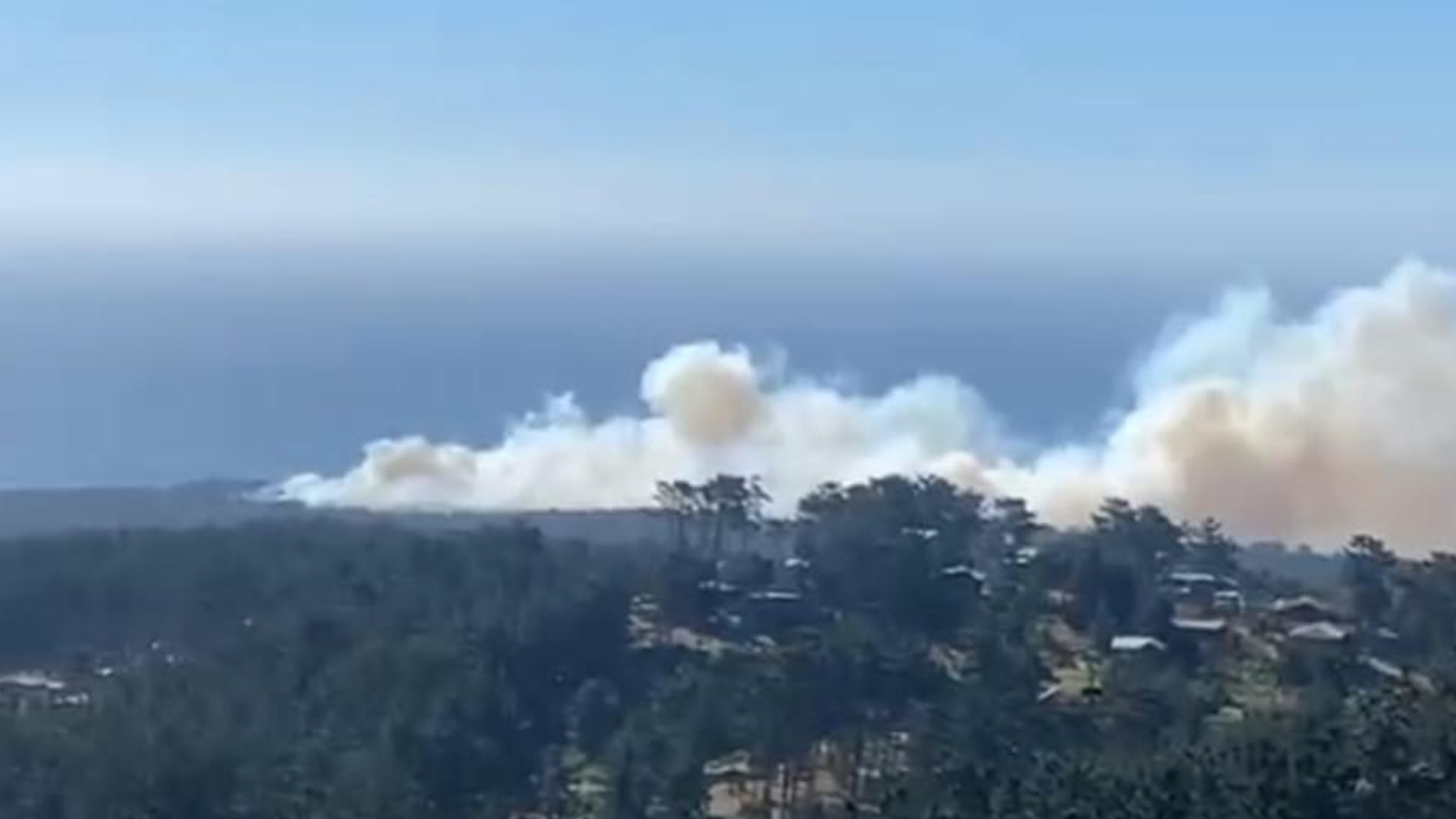 VIDEOS – Laguna Verde: declaran Alerta Roja y evacuación por incendio forestal