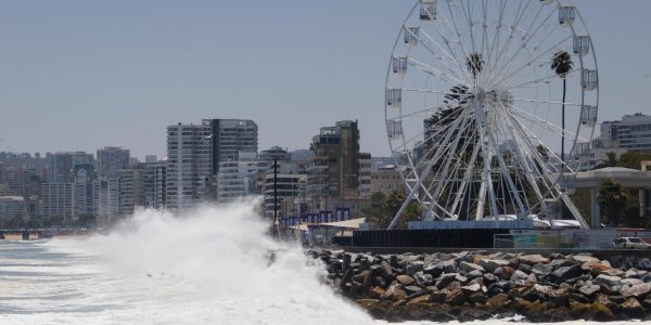 Marejadas Valparaíso y Viña del Mar fuegos artificiales