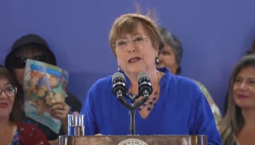 Michelle Bachelet reforma de pensiones