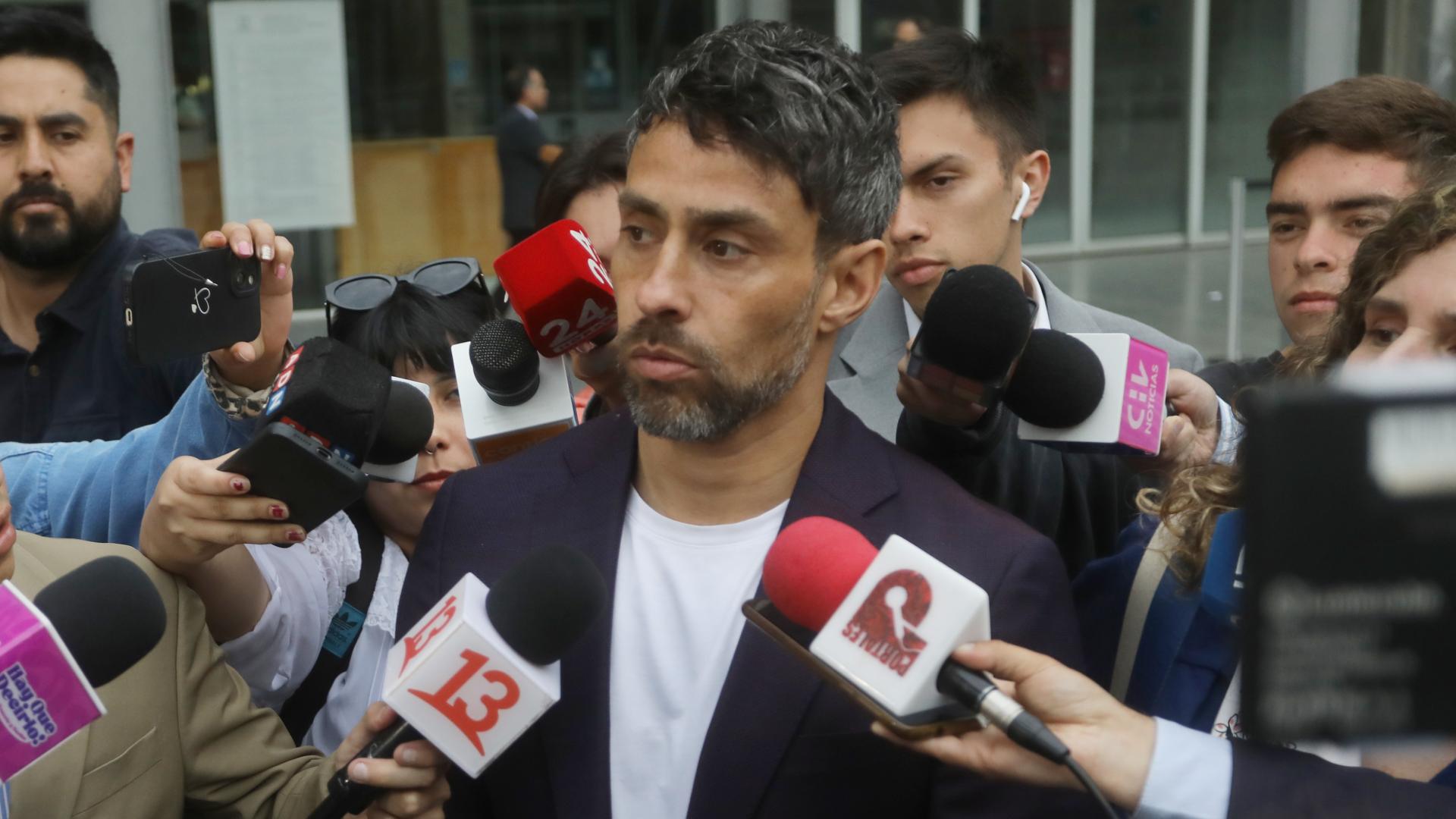 Jorge Valdivia cumplirá el arresto domiciliario en la casa de Daniela Aránguiz