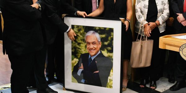 Estatua Piñera